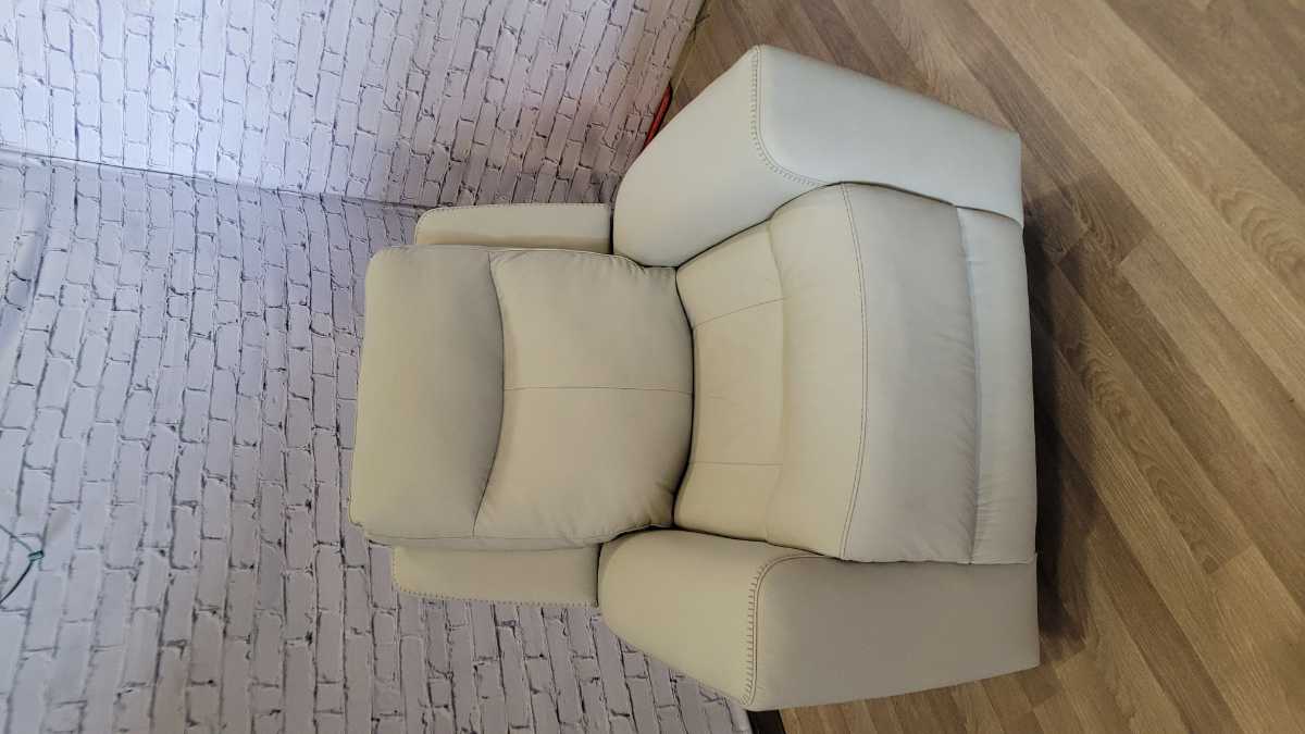 Mindanao Power Recliner with Adjustable Headrest - Coconut - Gallery Image 6